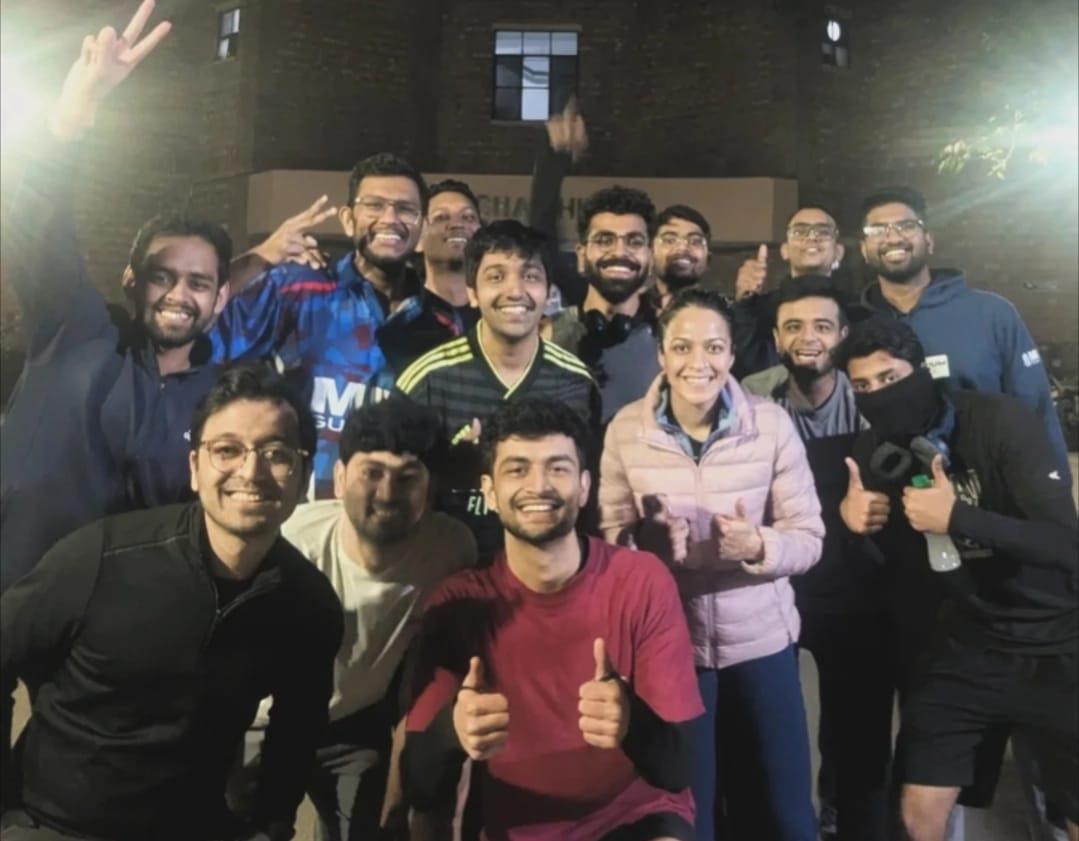 Runners from a KFS group run